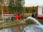 Übung mit der neuen Löschausrüstung, SPA 200 und TS
