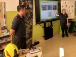 Vorstellung der Feuerwehrjugend in der Volksschule