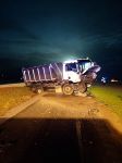 Schwerer Verkehrsunfall - PKW gegen LKW auf der LB2