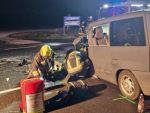 Schwerer Verkehrsunfall - PKW gegen LKW auf der LB2