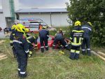 Verkehrsunfall mit Menschenrettung in Göpfritz/Wild