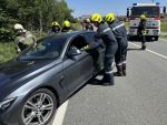 Verkehrsunfall mit Menschenrettung auf der LB2 in Göpfritz/Wild